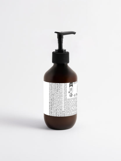 Crema per le mani Silk Skin, Ambra legnosa e cuoio